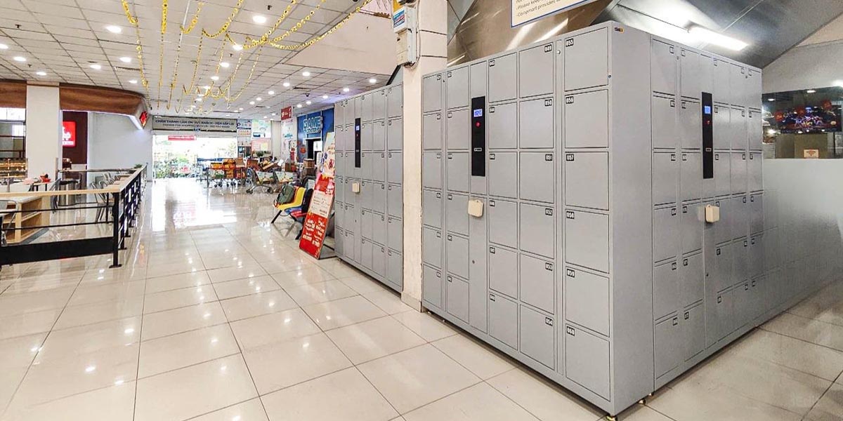 Tủ eLocker Barcode tại Co.opmart Tân An – Tây Ninh đáp ứng nhu cầu gửi đồ trong giờ cao điểm.