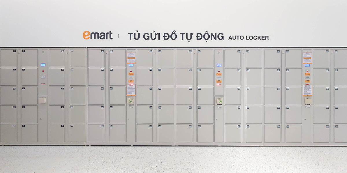 Khu vực gửi đồ dành cho khách hàng tại siêu thị.